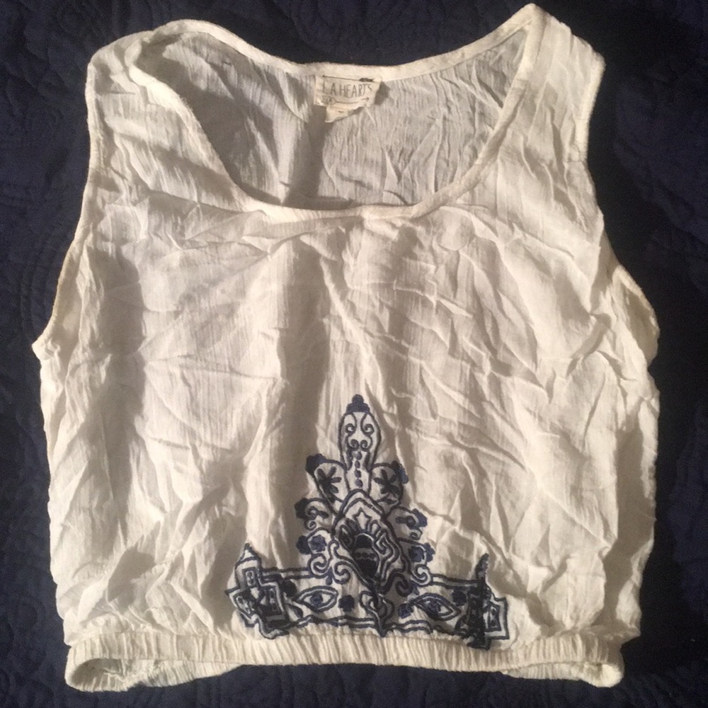 Beautiful LA Hearts boho crop top . White w/ blue embroidery